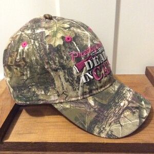 Women's Real Tree camo hat - rhinestone detail